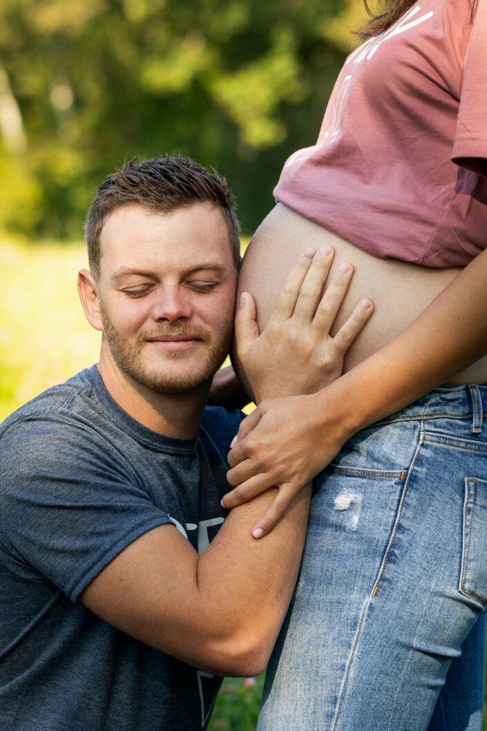 Photographe de grossesse et de naissance maternité - Haute-Savoie - Annecy - Minzier - Genève - photos en studio à Minzier près de Frangy - Val des Usses - Viry - Valleiry - Lac Léman - Thonon les bains - Evian les bains - Photographe de Haute-Savoie, Annecy Photographe maternité