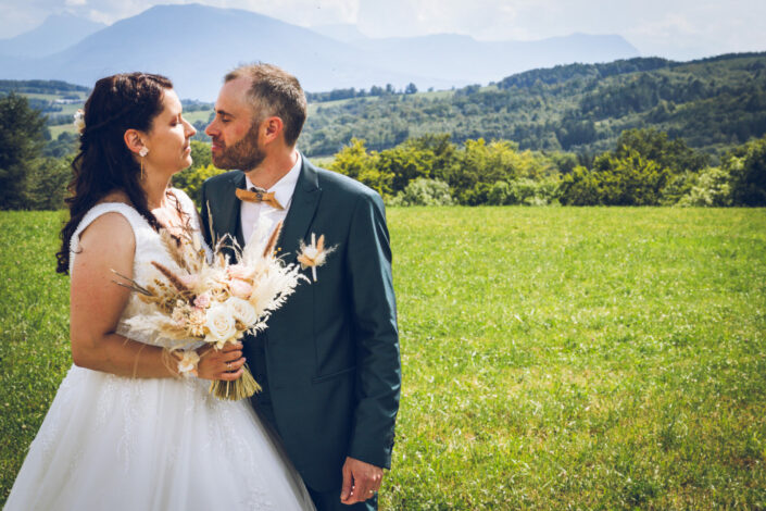 Photographe de mariage - Haute-Savoie - Annecy - Minzier - Genève - photos en extérieur Minzier - Frangy - Val des usses - Viry - Valleiry