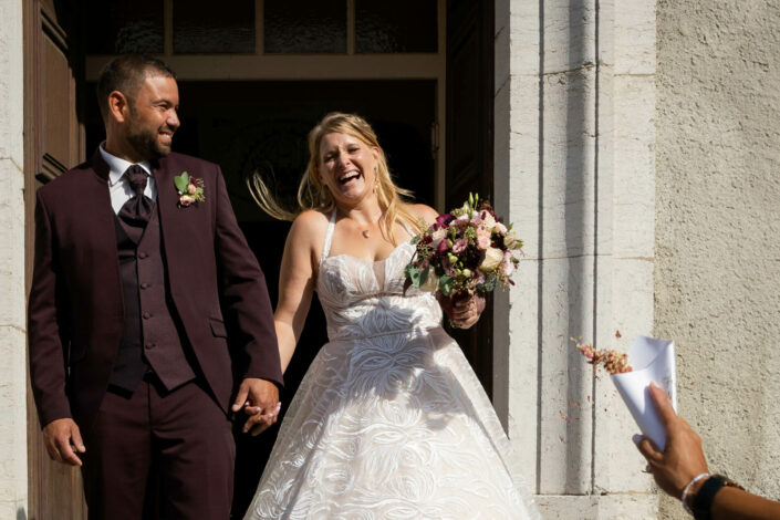 Photographe de mariage - Haute-Savoie - Annecy - Minzier - Genève - photos en extérieur Minzier - Frangy - Val des usses - Viry - Valleiry - cérémonie de mariage mairie et église