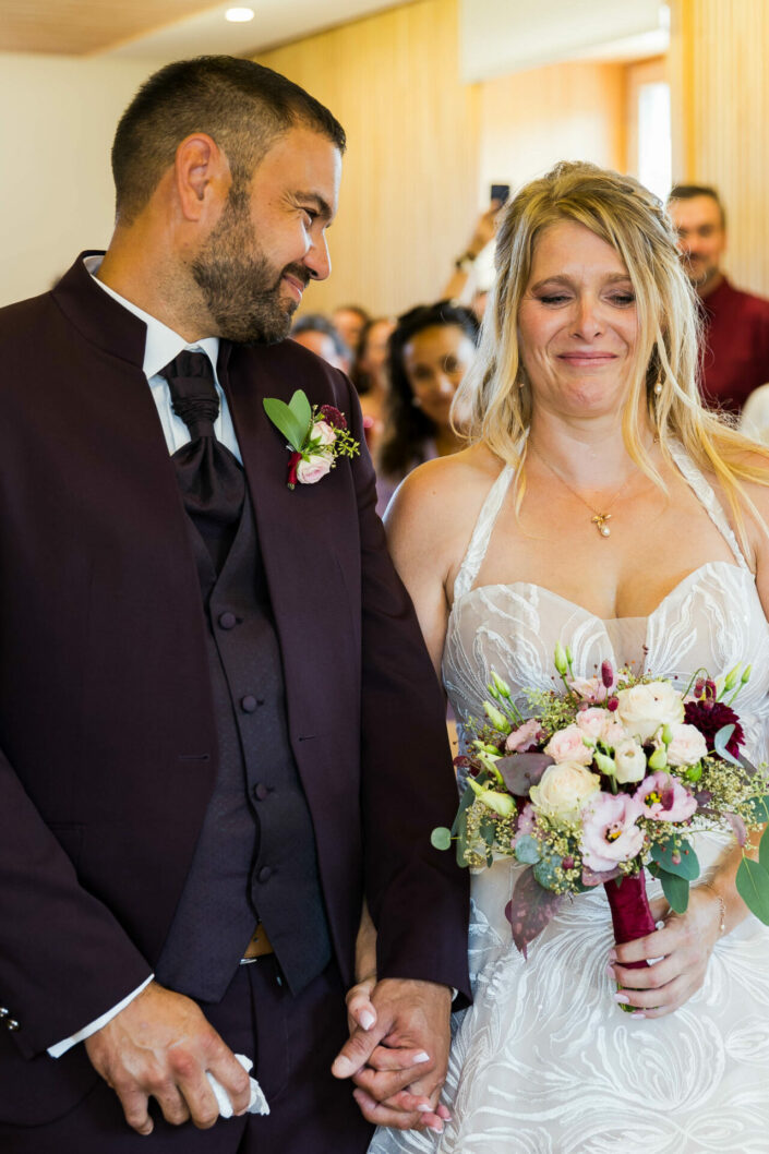 Photographe de mariage - Haute-Savoie - Annecy - Minzier - Genève - photos en extérieur Minzier - Frangy - Val des usses - Viry - Valleiry - cérémonie de mariage mairie et église