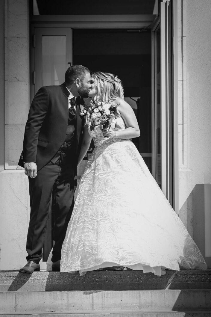 Photographe de mariage - Haute-Savoie - Annecy - Minzier - Genève - photos en extérieur Minzier - Frangy - Val des usses - Viry - Valleiry - cérémonie de mariage mairie et église