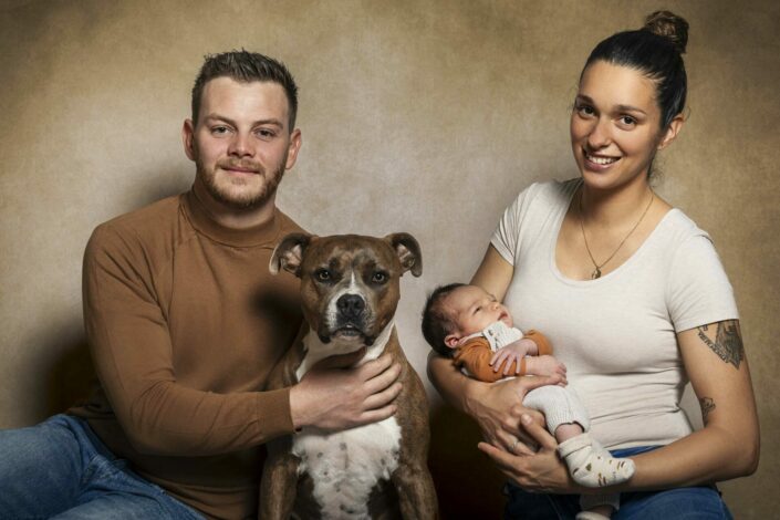 Photographe maternité naissance et allaitement bébé - Haute-Savoie - Annecy - Minzier - Genève - photos en studio à Minzier près de Frangy - Val des usses - Viry - Valleiry - Lac Léman - Thonon les bains - Evian les bains - Photographe de Haute-Savoie, Annecy